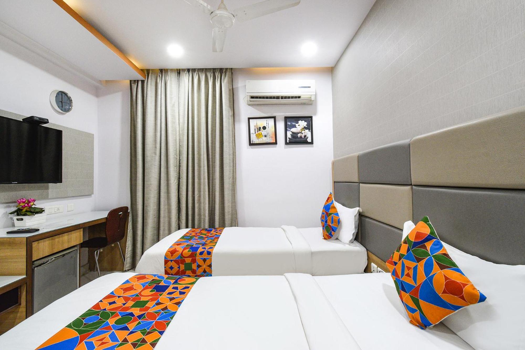 Fabhotel Aditya Homes - Nr Isb, Gachibowli Hyderabad Exterior foto